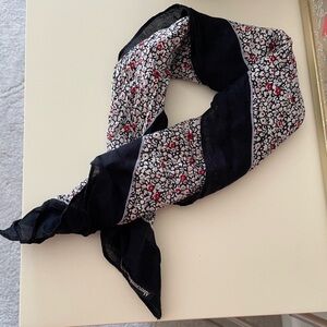 Abercrombie & Fitch Floral Bandana Scarf